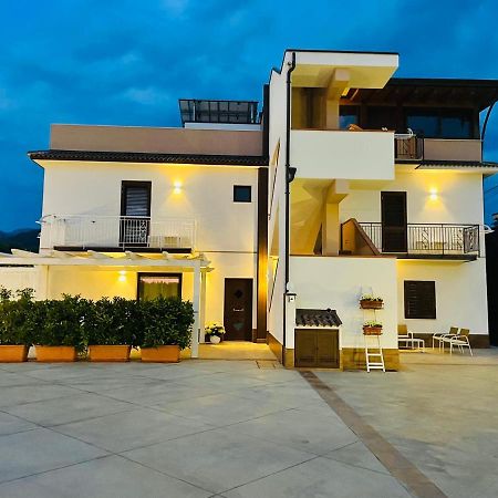 B&B Il Girasole Capo dʼOrlando Εξωτερικό φωτογραφία